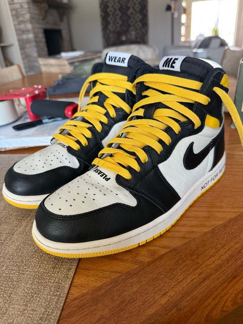 Air Jordan 1 Retro High OG 'Not For Resale' Varsity Maize Size 9.5